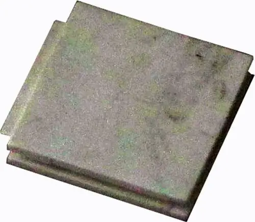 Blinddeckel in grauer Ausführung, verwendet für BWL-1S Modelle. Einfache quadratische Form mit einer schmalen Kante. Produkt von Wolf.